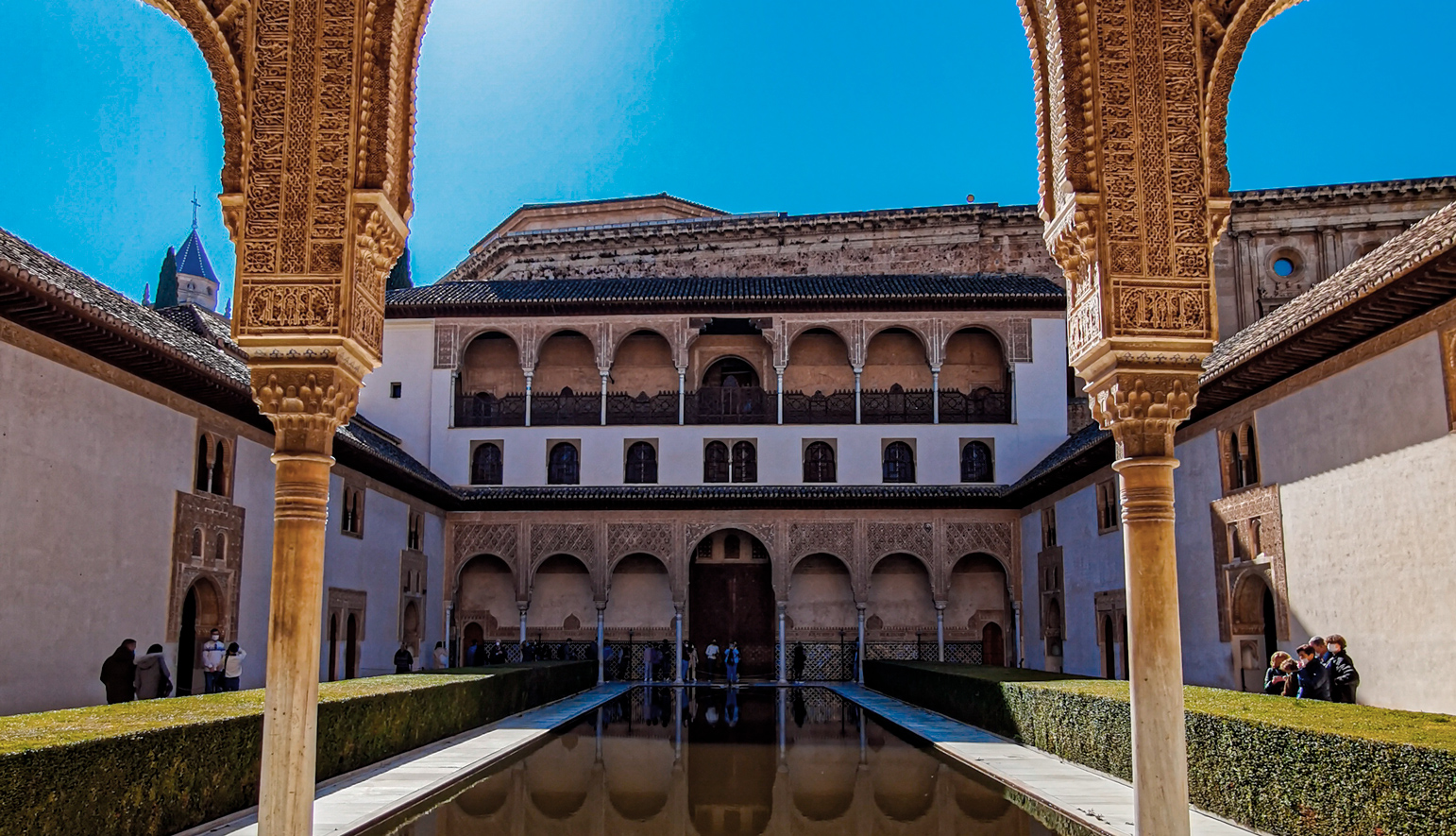 Descubriendo la magia de Andalucía: los mejores destinos turísticos de esta región fascinante